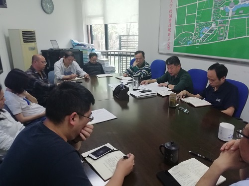 线上买球官网4月19日下午在学术交流中心B201会议室召开教育思想大讨论专题会,由张繁处长主持,主题:以大运村建设为契机,平赛结合,补足短板 (3).jpg 线上买球官网4月19日下午在学术交流中心B201会议室召开教育思想大讨论专题会,由张繁处长主持,主题:以大运村建设为契机,平赛结合,补足短板 (3).jpg