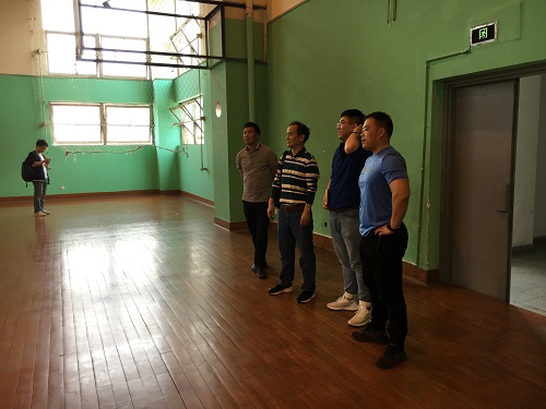 线上买球官网考察成都体育学院场馆建设1.jpg 线上买球官网考察成都体育学院场馆建设1.jpg